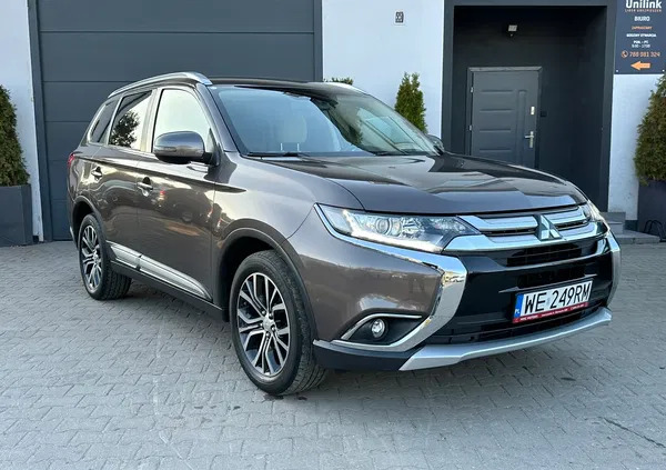 mitsubishi outlander mazowieckie Mitsubishi Outlander cena 99900 przebieg: 82204, rok produkcji 2017 z Szydłowiec